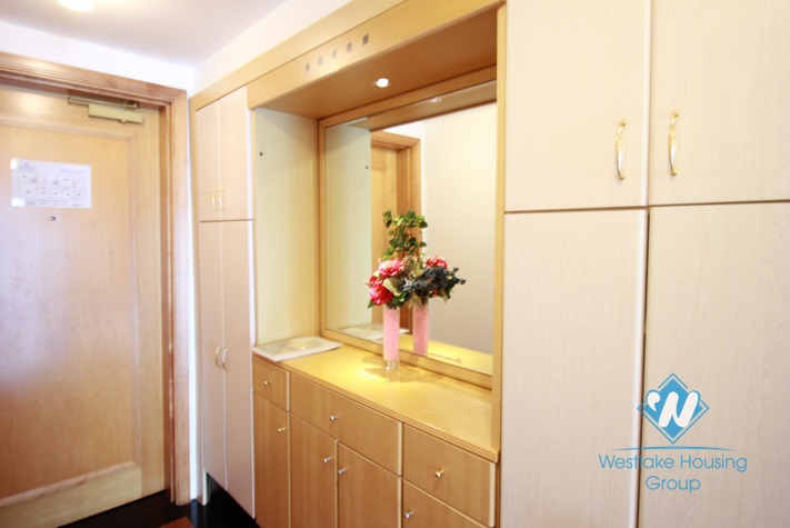 Furnished, gorgeous high-rise apartment for rent in Ba Dinh, Hanoi 